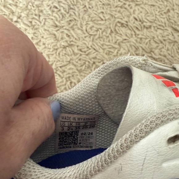 adidas Unisex-Child Copa Pure 2 Club Indoor soccer size 3 - Picture 6 of 6